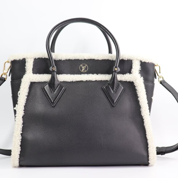 Sold💜Louis Vuitton Grained Calfskin Shearling On My Side MM Black - Picture 2 of 16